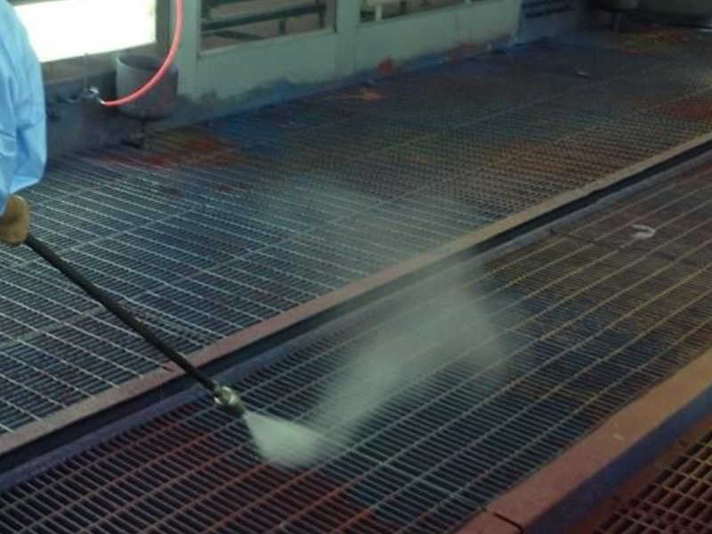 南昌马桶蹲坑疏通清洗清理化粪池钻孔空调维修