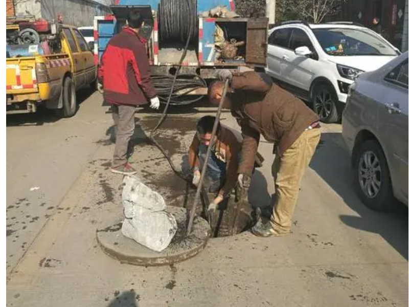 南昌洪都北大道疏通管道、清掏，抽粪，清洗管道