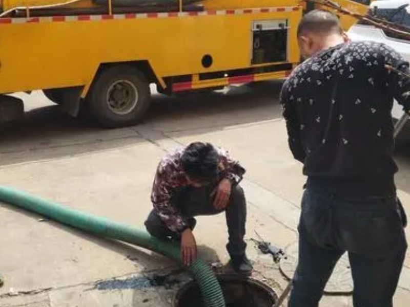 南昌管道疏通 下水道疏通王师傅更专业欢迎来电咨询
